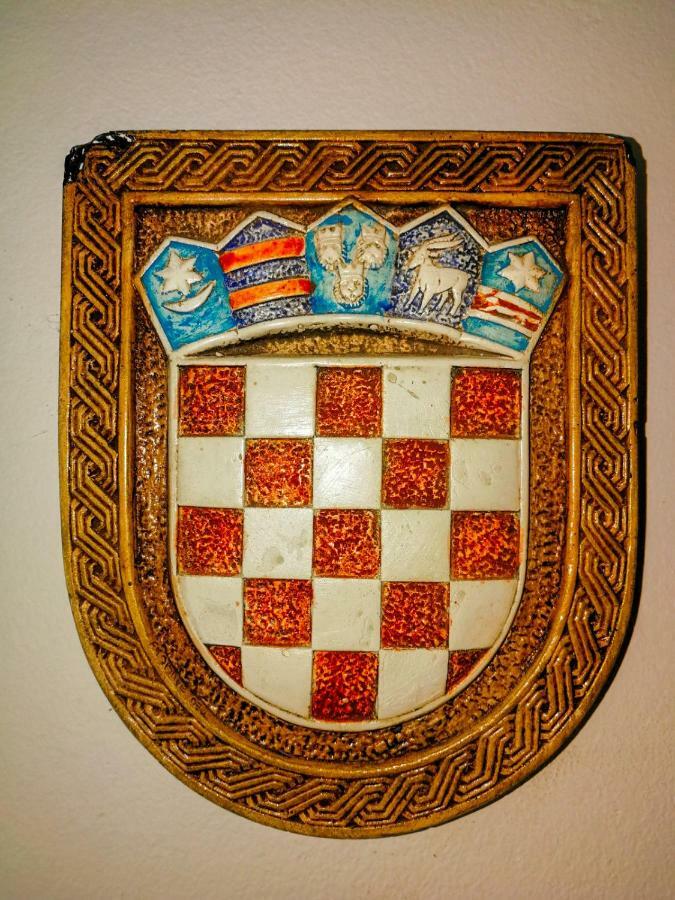 Apartman Damir Sumartin Zewnętrze zdjęcie